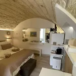 Monolocale Dimora Borgo Monte Nel Cuore Di Con Garage Otrante