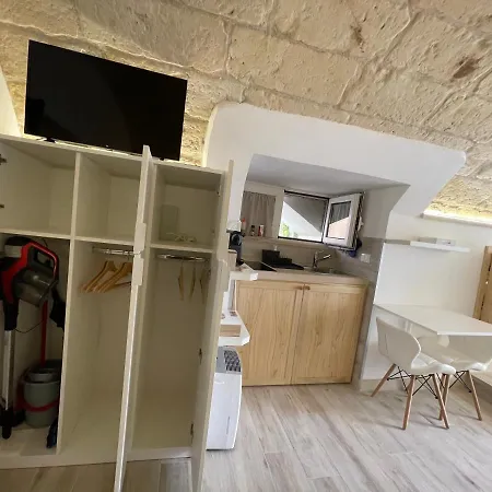 Monolocale Dimora Borgo Monte Nel Cuore Di Con Garage * Отранто