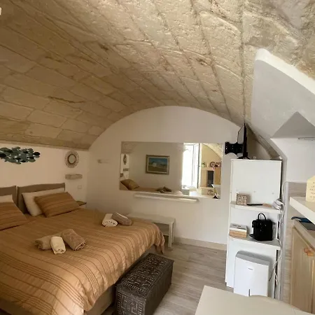 Monolocale Dimora Borgo Monte Nel Cuore Di Con Garage 아파트 오트란토