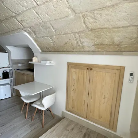 Monolocale Dimora Borgo Monte Nel Cuore Di Con Garage 아파트 오트란토